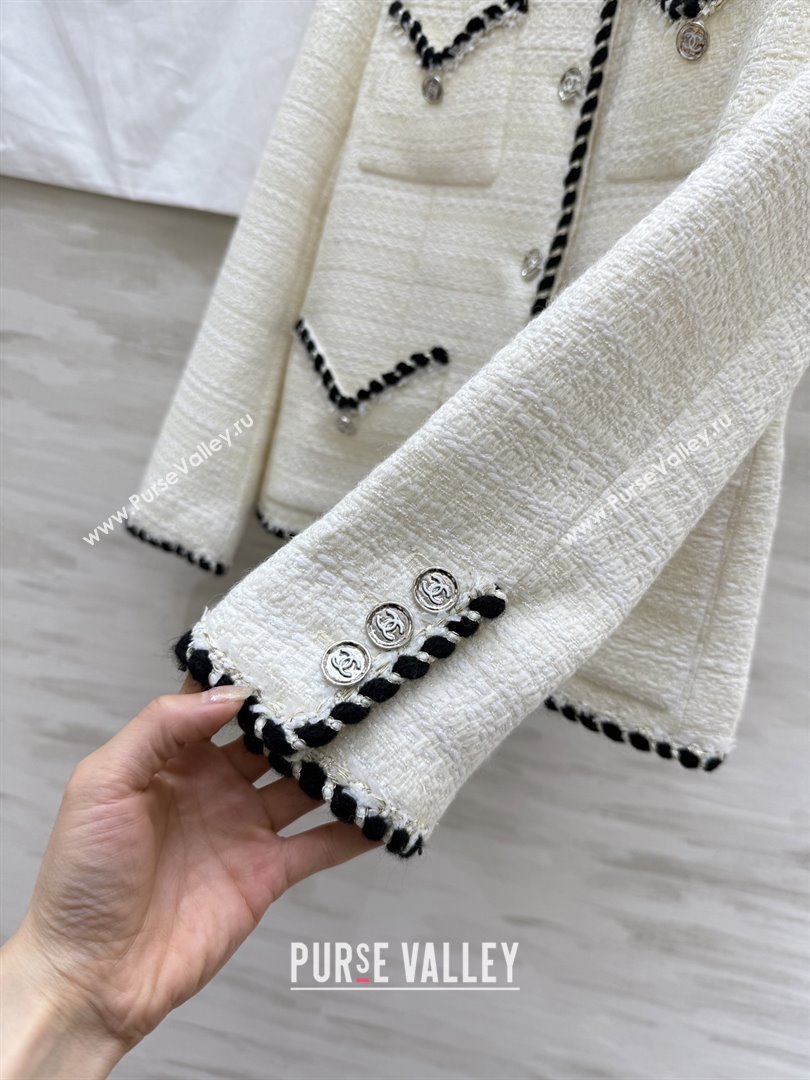 Chanel Tweed Jacket CH91308 White 2025 (Q-25091308)