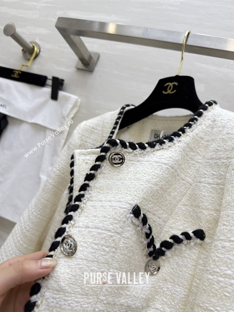 Chanel Tweed Jacket CH91308 White 2025 (Q-25091308)
