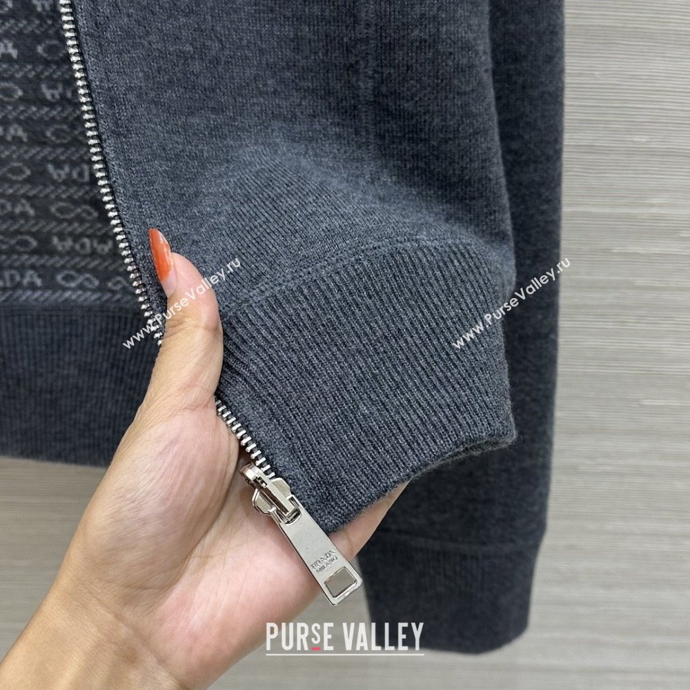 Prada Wool Zipped Cardigan P91702 Grey 2025 (Q-25091702)
