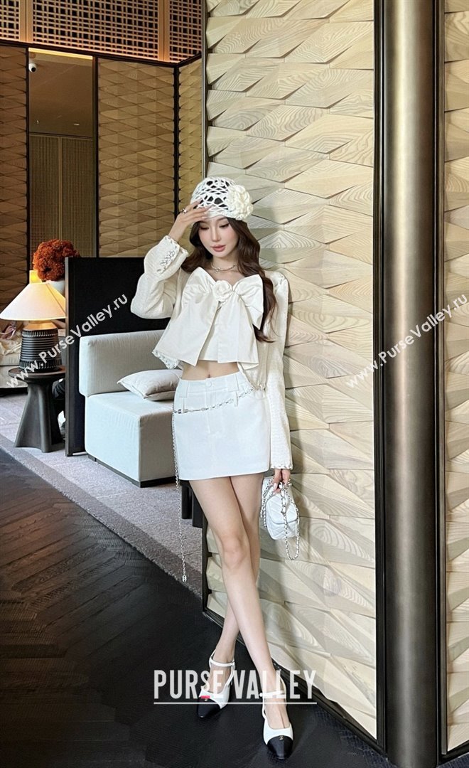 Chanel Tweed Jacket CH91304 Beige 2025 (Q-25091304)