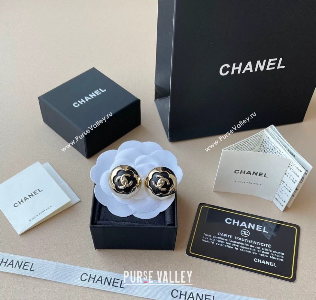Chanel Round Stud Earrings Black/Gold 2025 CH0916033 (YF-250916033)