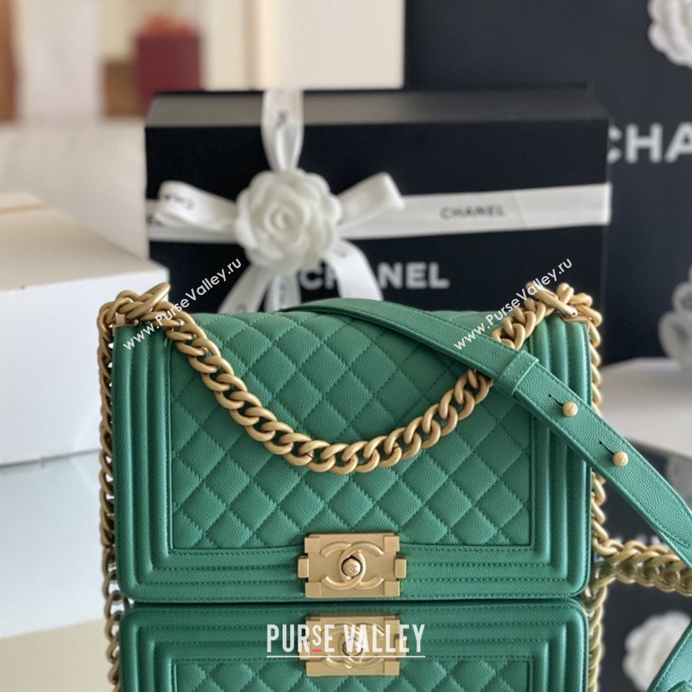 Chanel Original Small Grained Calfskin Medium Boy Flap Bag Green/Matte Gold 2025 Top Quality (MHE-25092005)