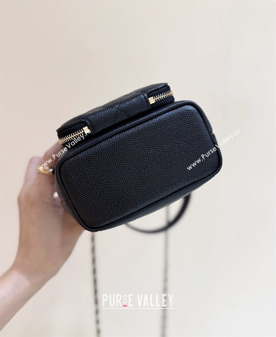 Chanel Clutch with Chain in Grained Shiny Calfskin AP4775 Black 2025 Top Quality (SHUNY-25092302)
