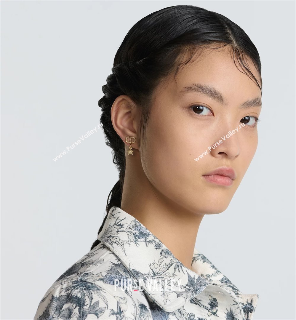 Dior Petit CD Earrings D92703 Gold 2025 (YF-25092703)