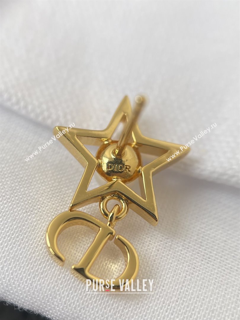 Dior Petit CD Earrings D92706 Gold 2025 (YF-25092706)