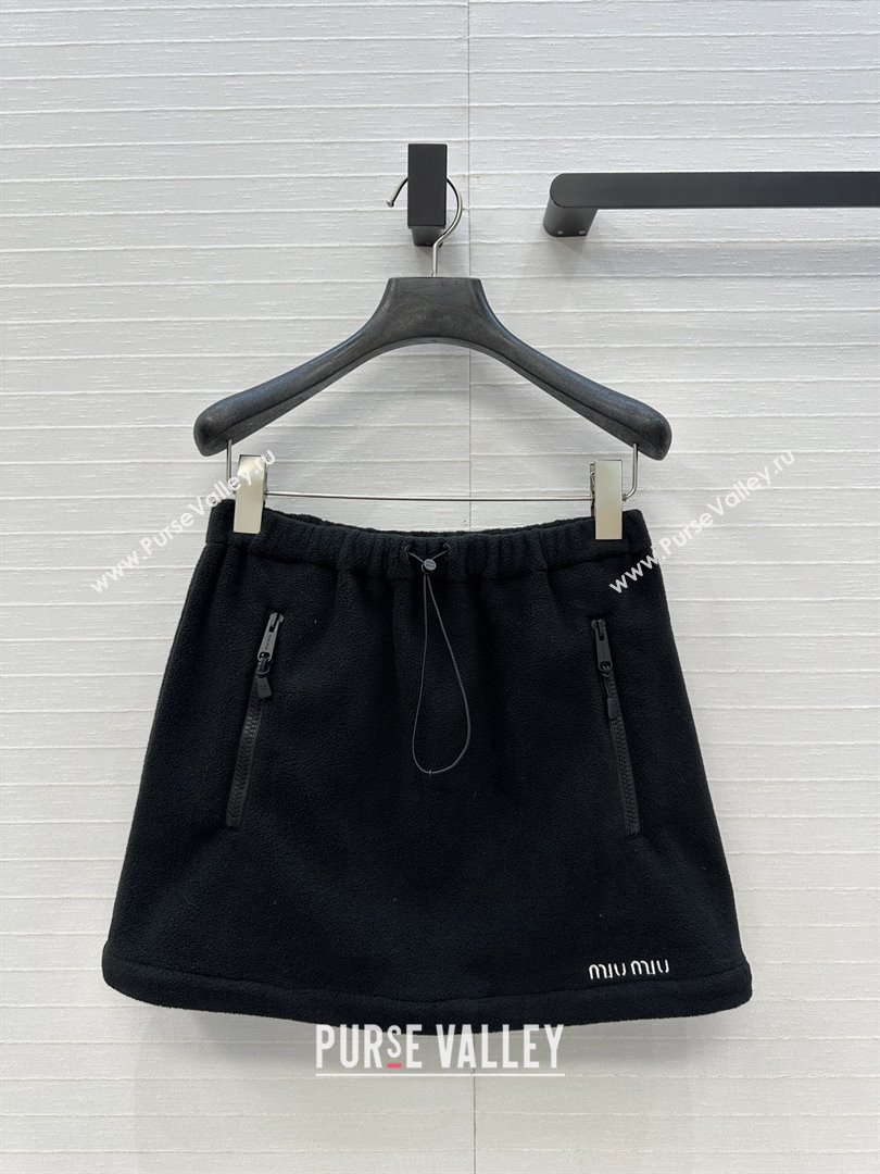 Miu Miu Fleece Miniskirt M101408 Black 2025 (Q-25101408)