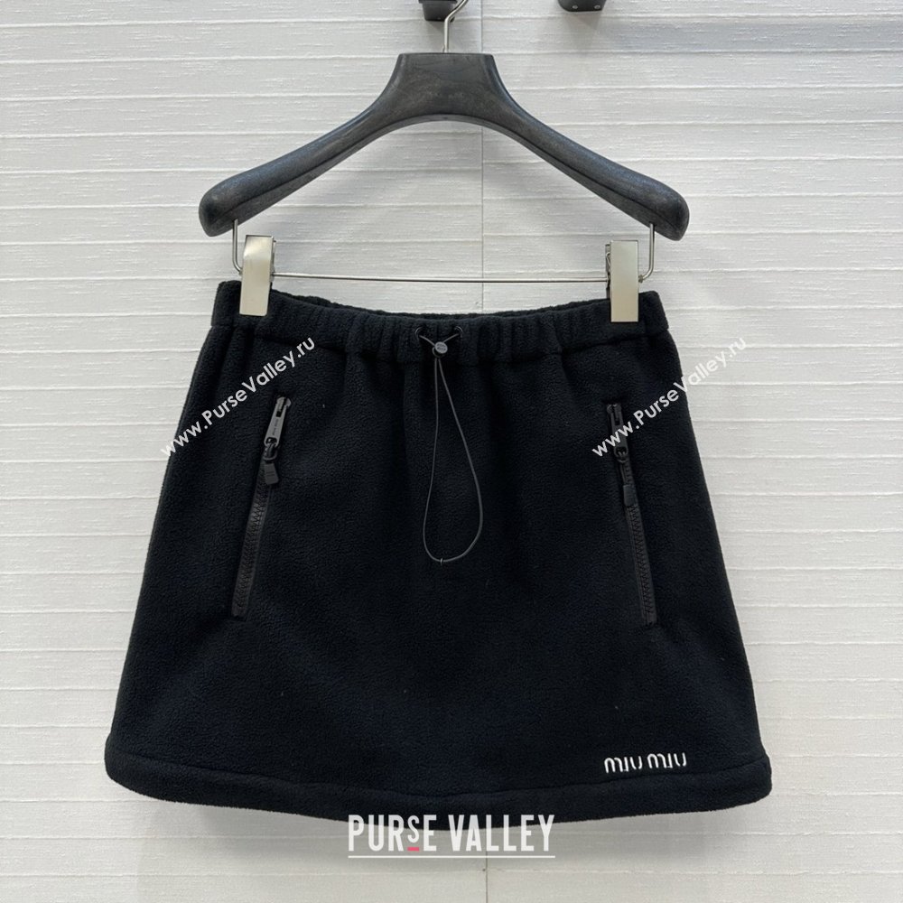 Miu Miu Fleece Miniskirt M101408 Black 2025 (Q-25101408)