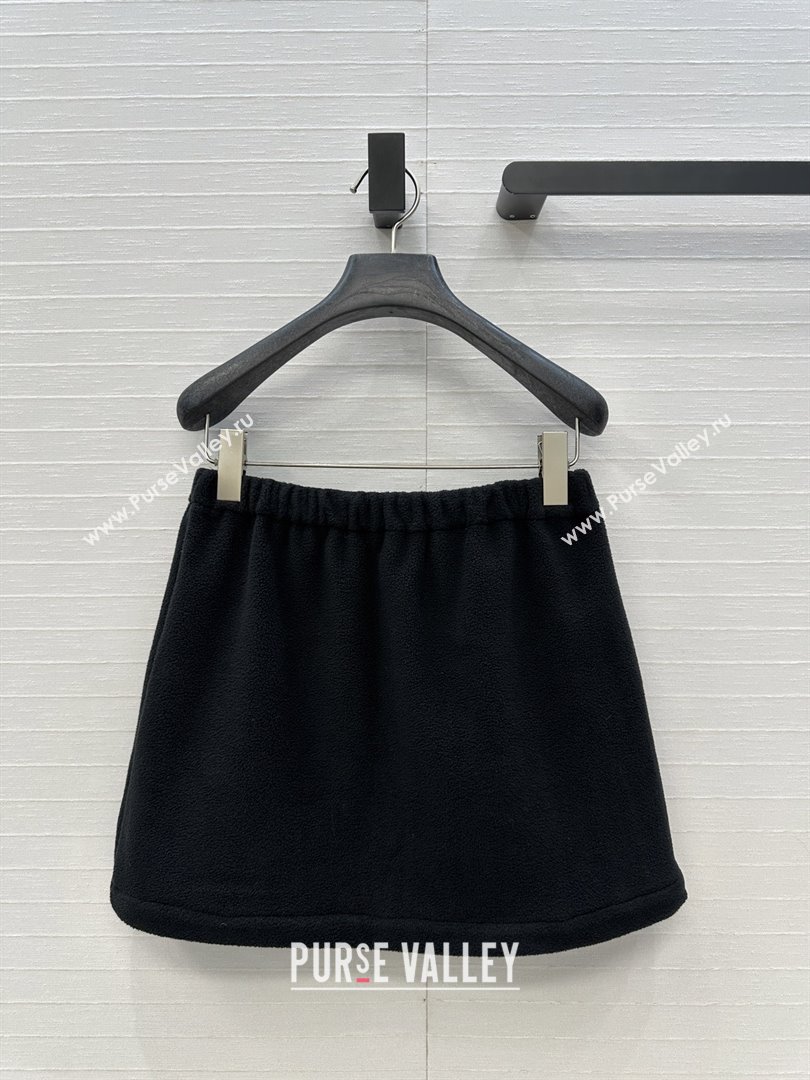 Miu Miu Fleece Miniskirt M101408 Black 2025 (Q-25101408)