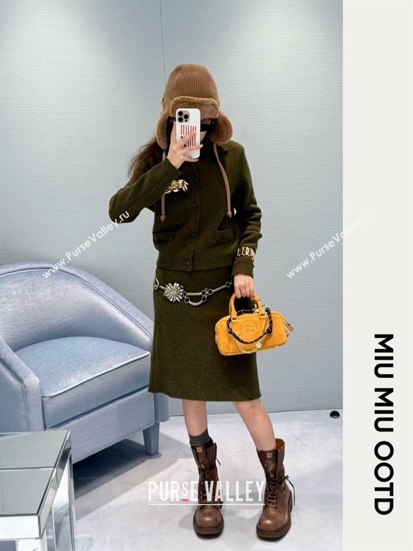 Celine Cardigan C101707 Deep Green 2025 (Q-25101707)