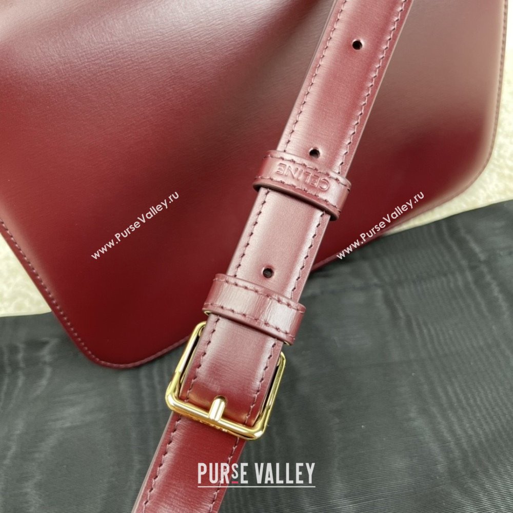 Celine Classique Triomphe Bag in Shiny Calfskin 187363 Burgundy 2025 (BL-25102433)