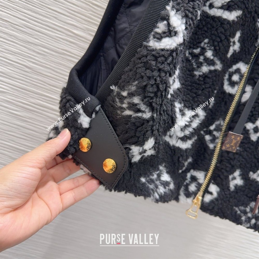 Louis Vuitton Monogram Vest LV102503 Black 2025 (Q-25102803)