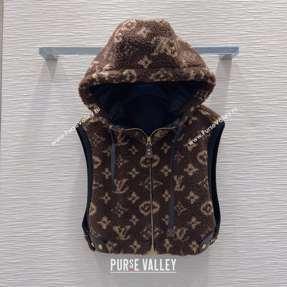 Louis Vuitton Monogram Vest LV102502 Brown 2025 (Q-25102802)