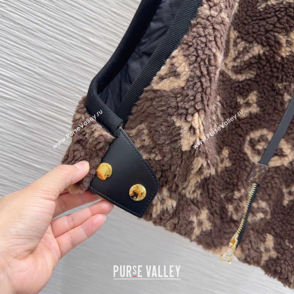 Louis Vuitton Monogram Vest LV102502 Brown 2025 (Q-25102802)