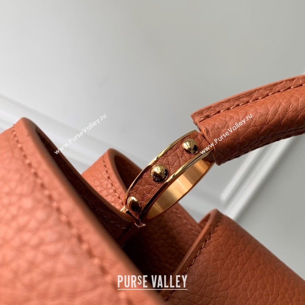 Louis Vuitton Capucines Mini Bag with Chain in TanTaurillon Leather M14381 2025 (K-25102701)