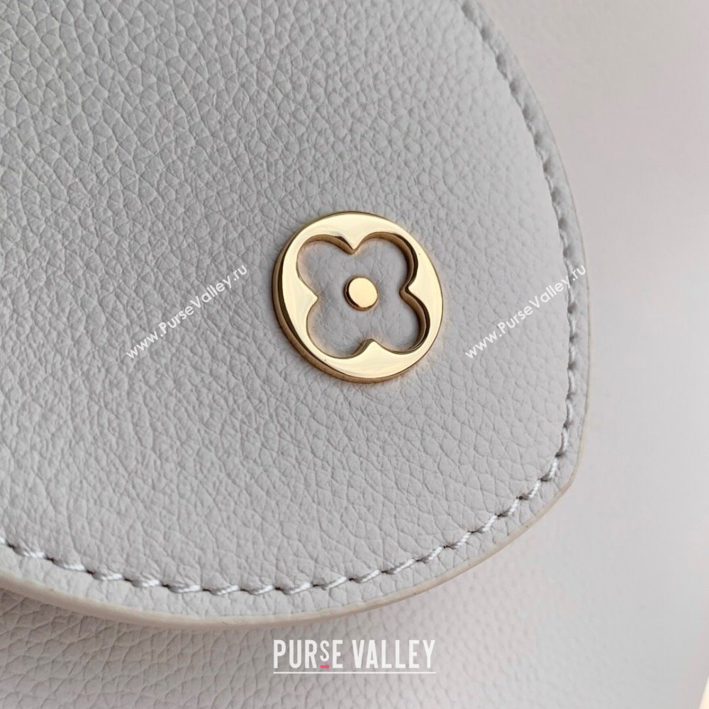 Louis Vuitton Capucines MM Souple Bag in Calf Leather M14370 White 2025 (K-25102705)