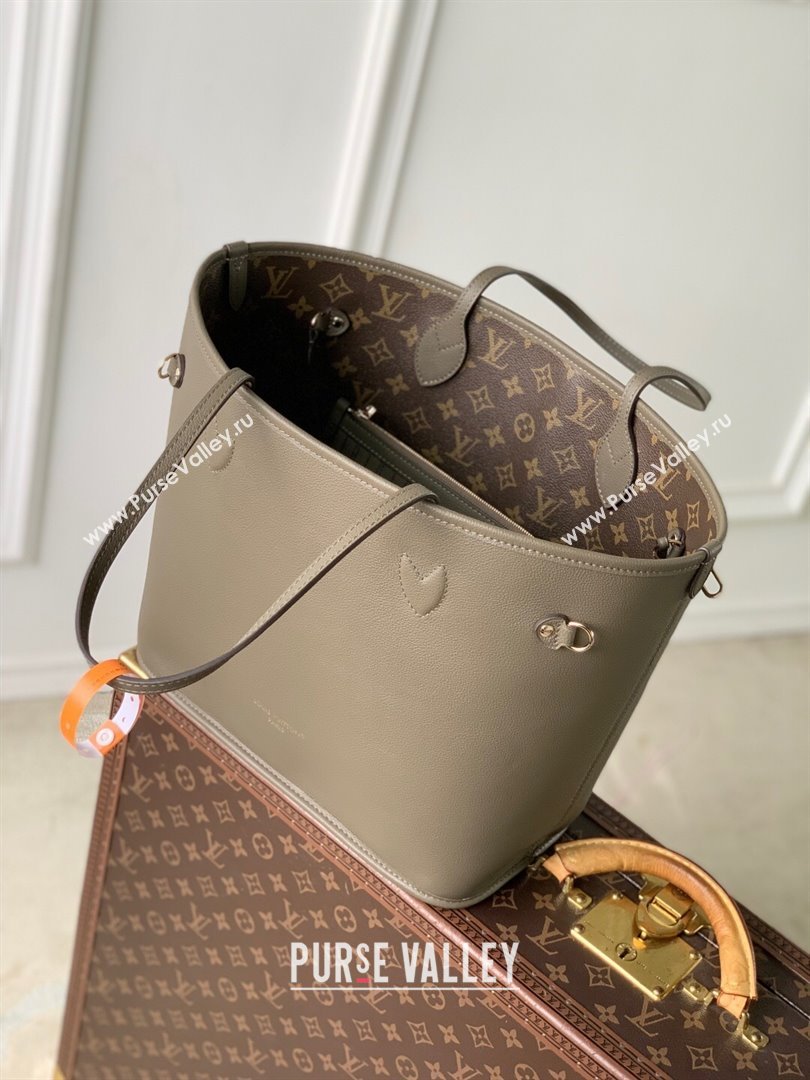 Louis Vuitton Neverfull Inside Out MM Bag M25664 Monogram/Grey 2025 (K-25102505)