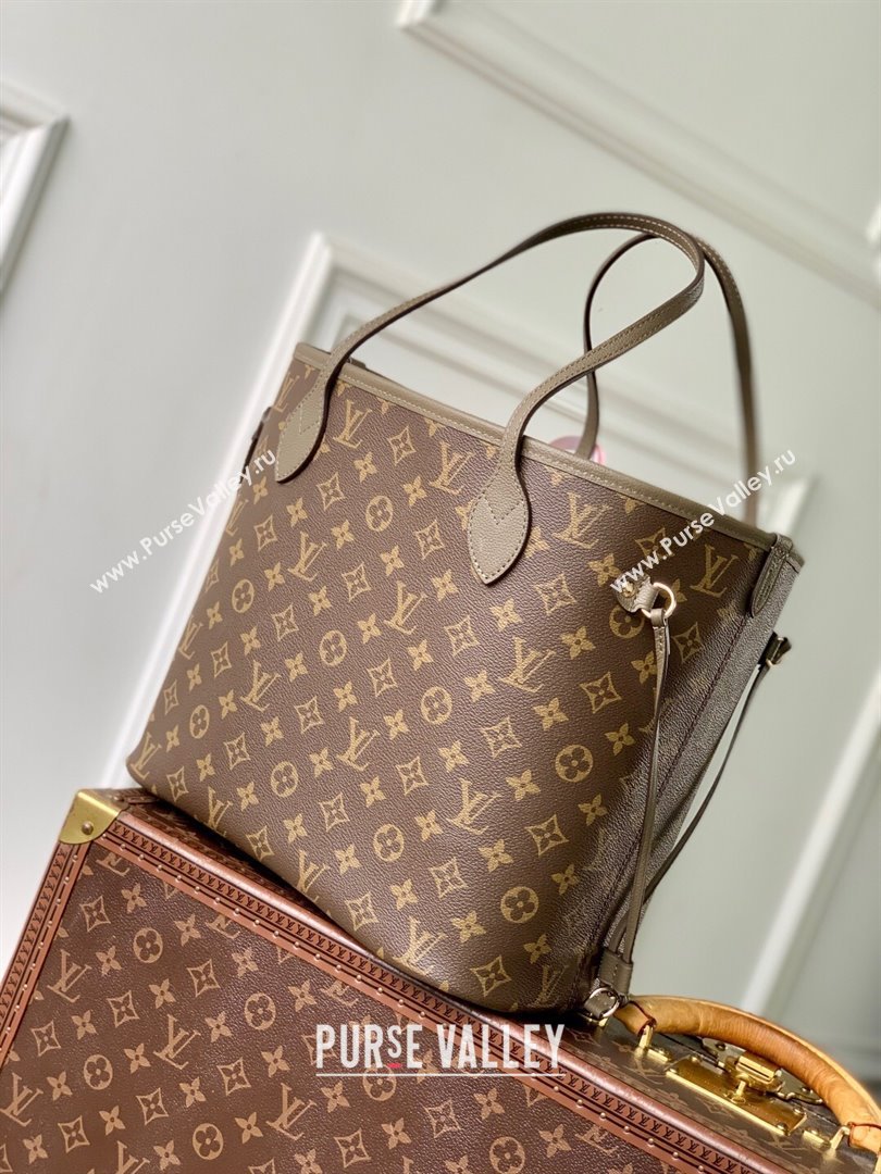 Louis Vuitton Neverfull Inside Out MM Bag M25664 Monogram/Grey 2025 (K-25102505)