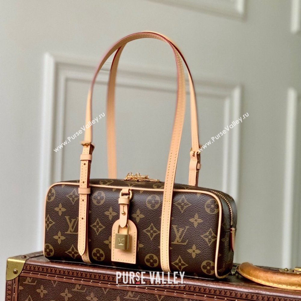 Louis Vuitton Hang On Bag in Monogram Canvas M47031 2025 (K-25102508)