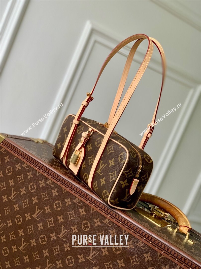 Louis Vuitton Hang On Bag in Monogram Canvas M47031 2025 (K-25102508)