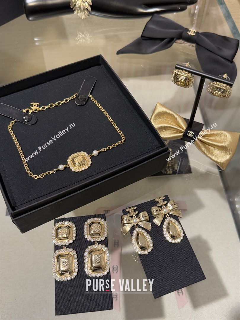 Chanel Choker Necklace with Square Pendant CH103110 Gold 2025 (YF-25103110)