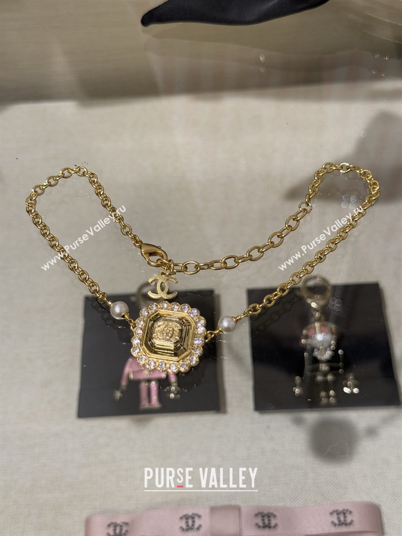 Chanel Choker Necklace with Square Pendant CH103110 Gold 2025 (YF-25103110)