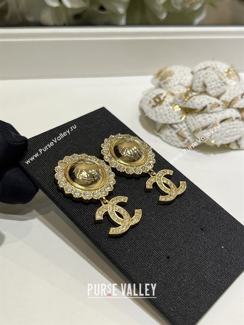 Chanel Round Pendant Earrings M110302 Gold 2025 (YF-25110302)