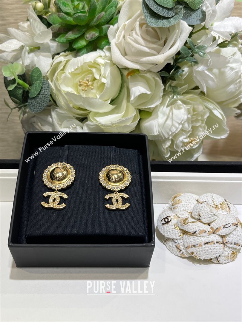 Chanel Round Pendant Earrings M110302 Gold 2025 (YF-25110302)