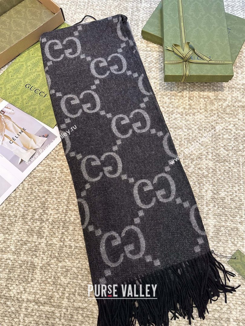 Gucci Reversible Jumbo GG Cashmere Cape G110525 Grey 2025 (O-25110525)