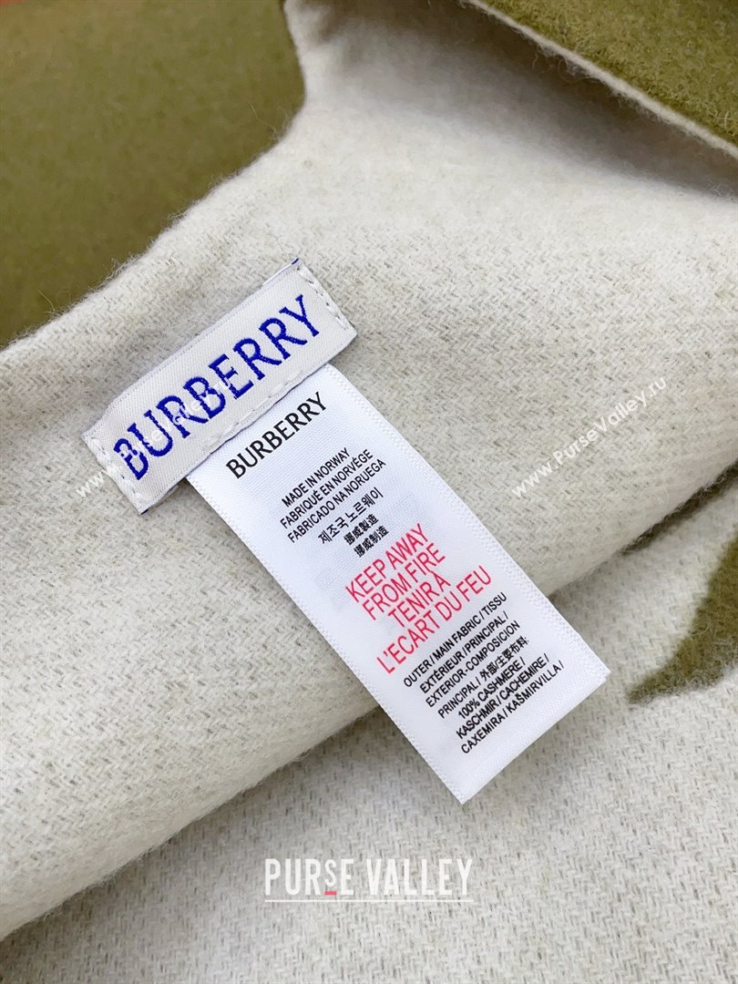 Burberry Cashmere Cape B110606 Green 2025 (O-25110606)