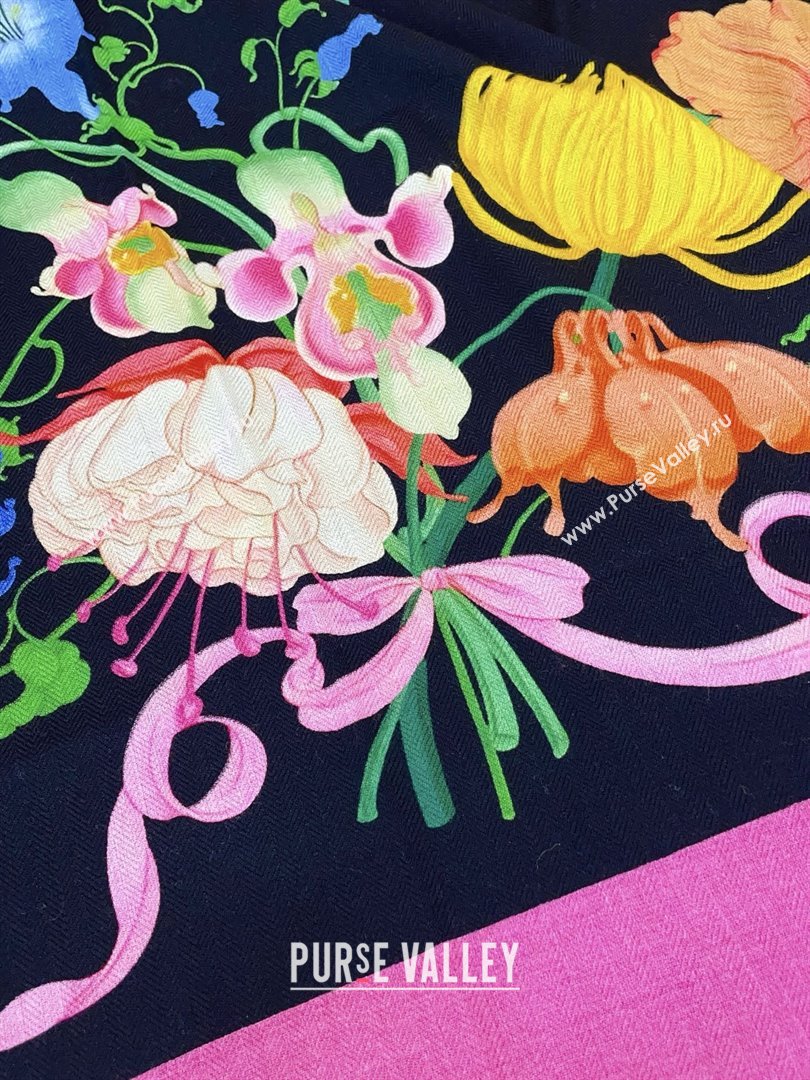 Gucci Cashmere Silk Scarf 140x140 G110613 Black/Pink 2025 (O-25110613)