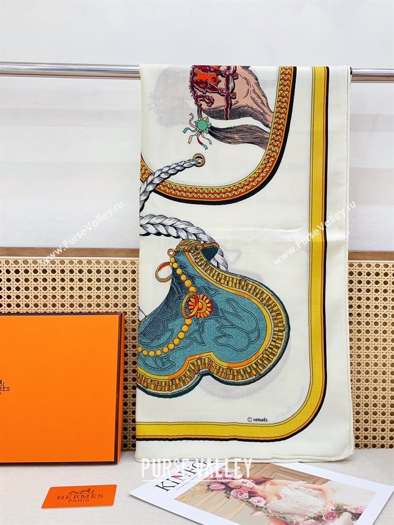 Hermes Cashmere Silk Scarf 140x140 H110702 White 2025 (A-25110702)