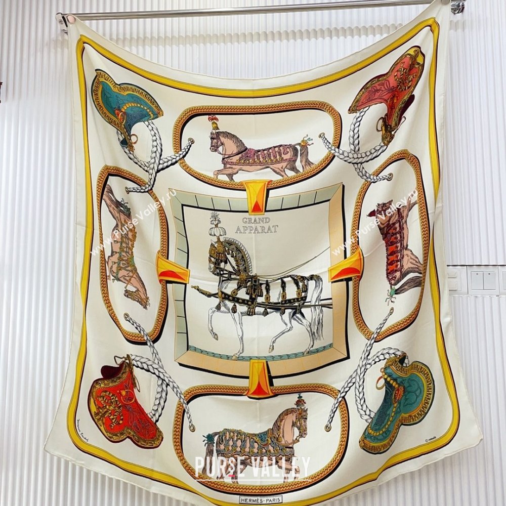 Hermes Cashmere Silk Scarf 140x140 H110702 White 2025 (A-25110702)