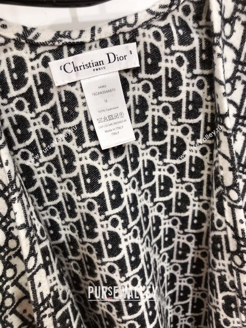 Dior Oblique Cashmere Reversible Cape D110718 2025 (A-25110718)