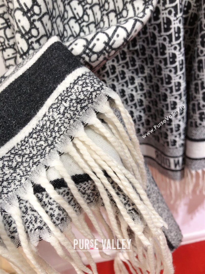 Dior Oblique Cashmere Reversible Cape D110718 2025 (A-25110718)