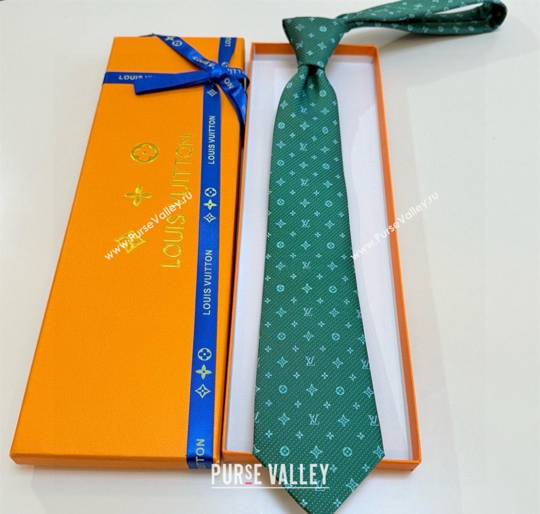 Louis Vuitton Mens Monogram Double Dots Silk Tie Green2 2025 LV111203 (XMN-251112017)