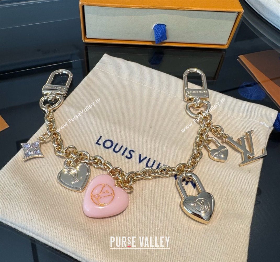 Louis Vuitton Heart Chain Bag Charms Light Pink 2025 1113 (SHI-251113076)