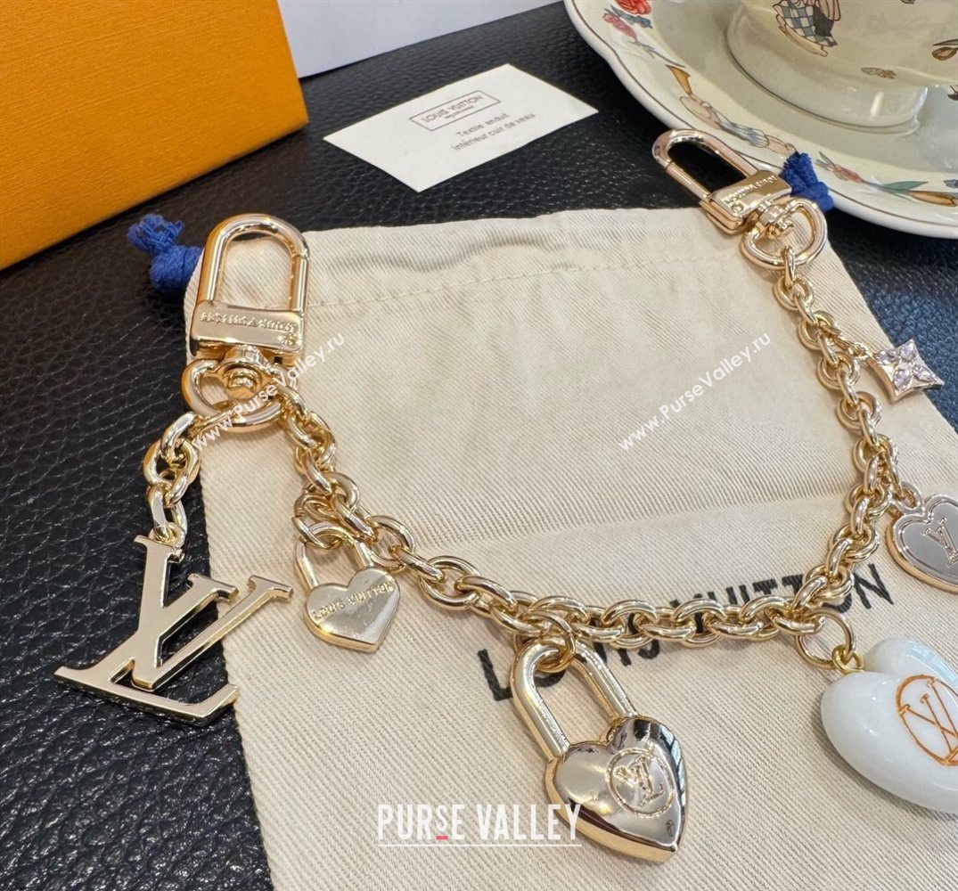 Louis Vuitton Heart Chain Bag Charms White 2025 1113 (SHI-251113077)