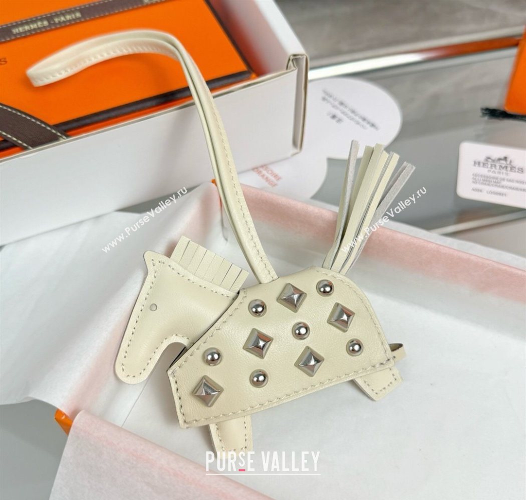 Hermes Rodeo Robeo Coeur Horse Bag Charm in Lambskin Leather with Studs White 2025 (HY-251113157)
