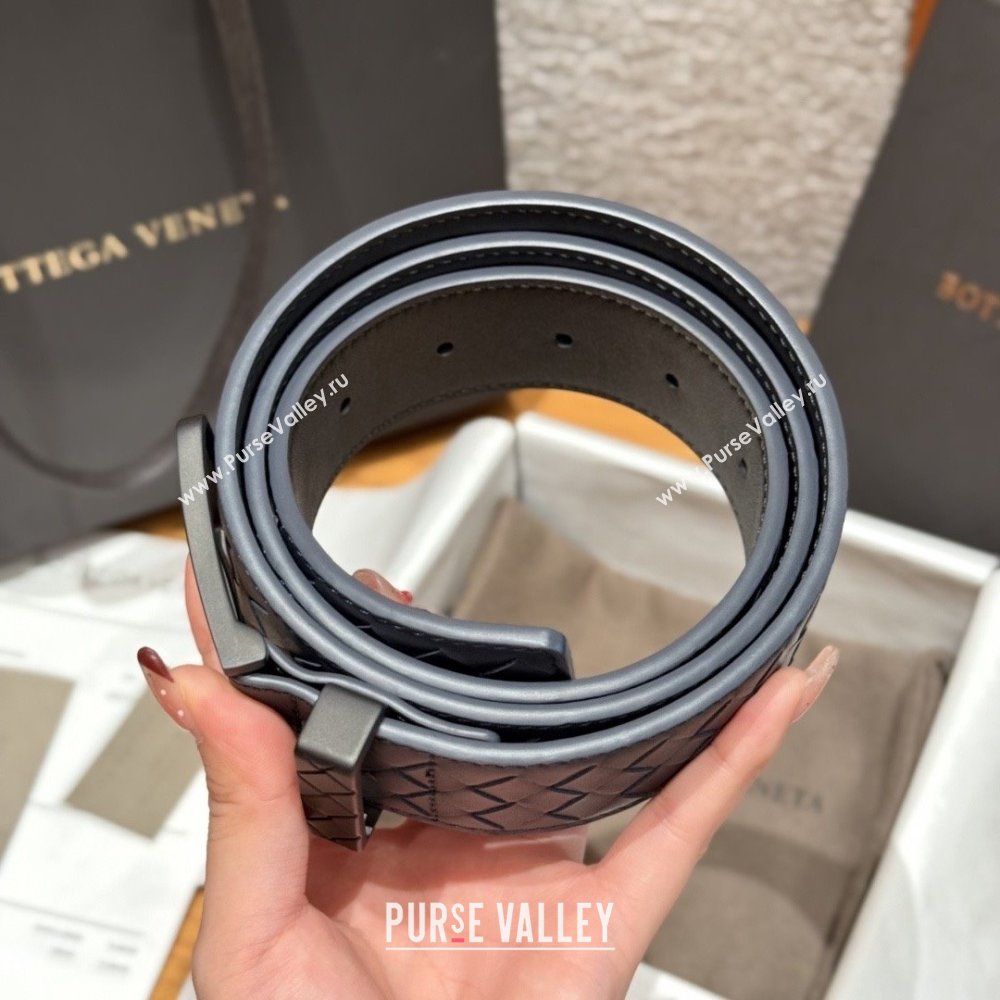 Bottega Veneta Intreccio Loop Belt BV111402 Blue/Black 2025 (YANG-25111402)