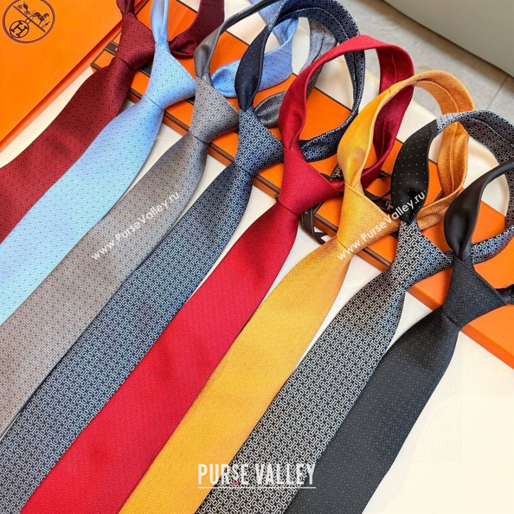 Hermes Silk Tie H111802 Grey/Black 2025 (A-25111802)