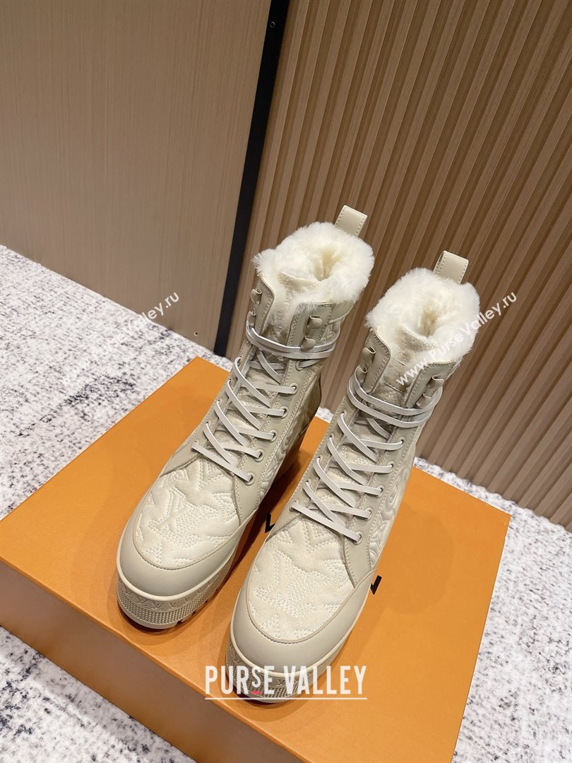 Louis Vuitton Laureate Platform Desert Ankle Boots in Monogram Calfskin Suede 7cm LV111917 Beige 2025 (MD-25111917)