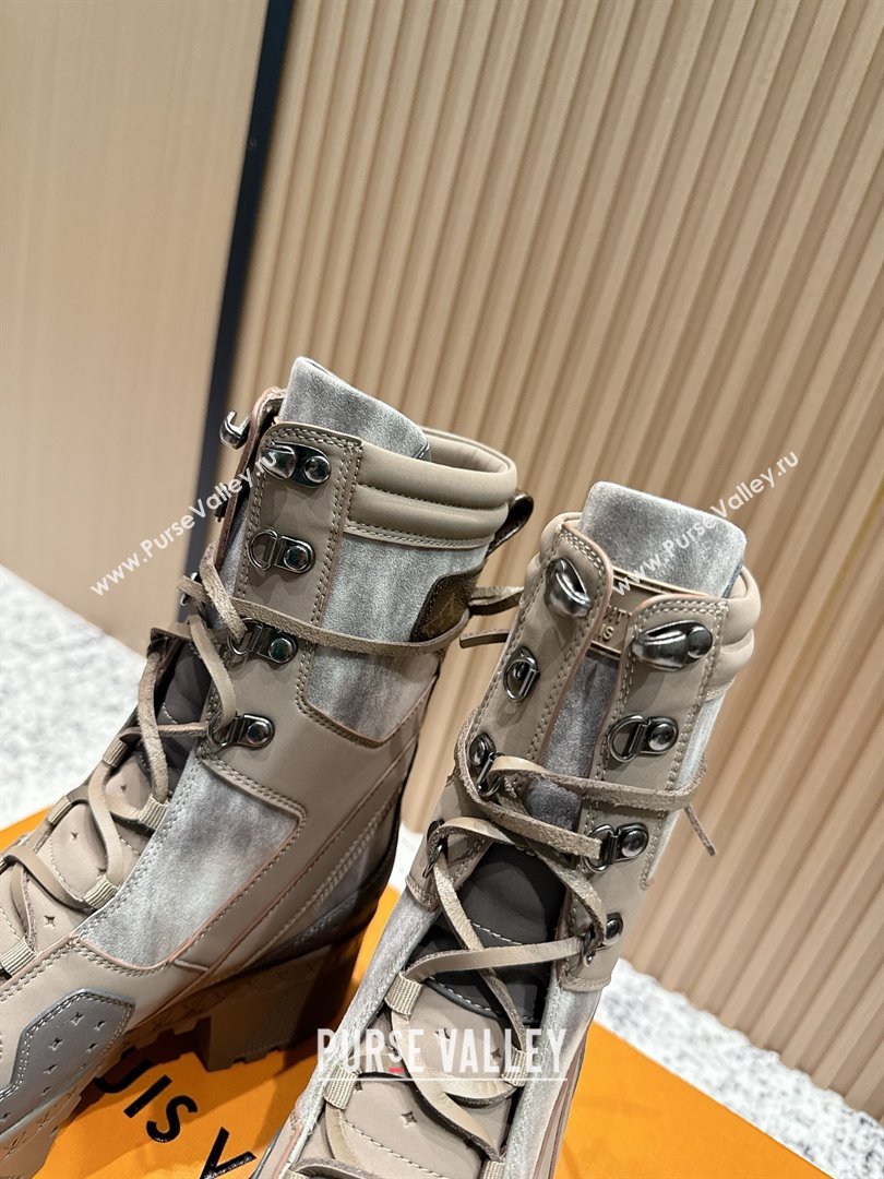 Louis Vuitton Laureate Platform Desert Ankle Boots in Calfskin 7cm LV111908 Beige 2025 (MD-25111908)