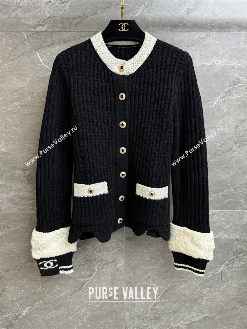 Chanel Wool Cardigan CH112718 Black 2025 (Q-25112818)