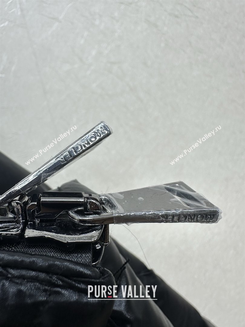 Moncler Down Jacket M120301 Black 2025 (Q-25120301)