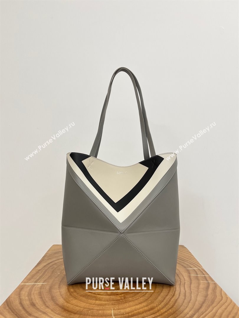 Loewe Medium Puzzle Fold Tote in Nappa Calfskin Grey/White 2025 (KK-25120603)