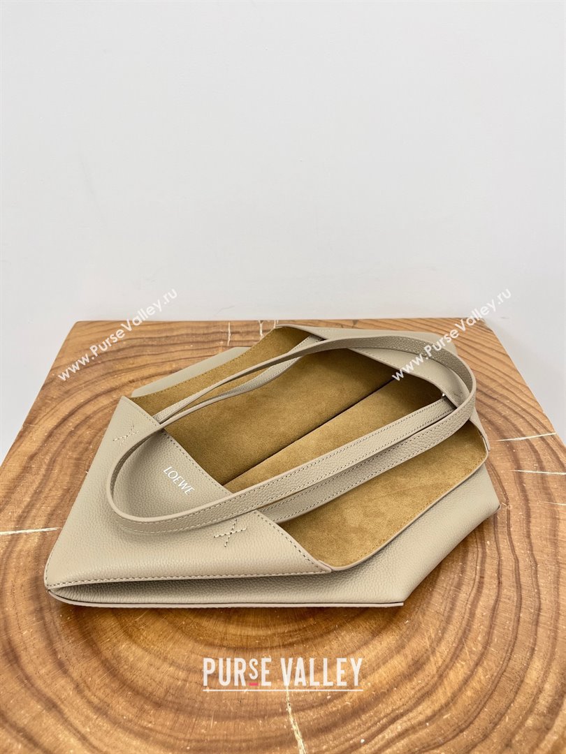 Loewe Medium Puzzle Fold Tote in Nappa Calfskin Grey/White 2025 (KK-25120603)