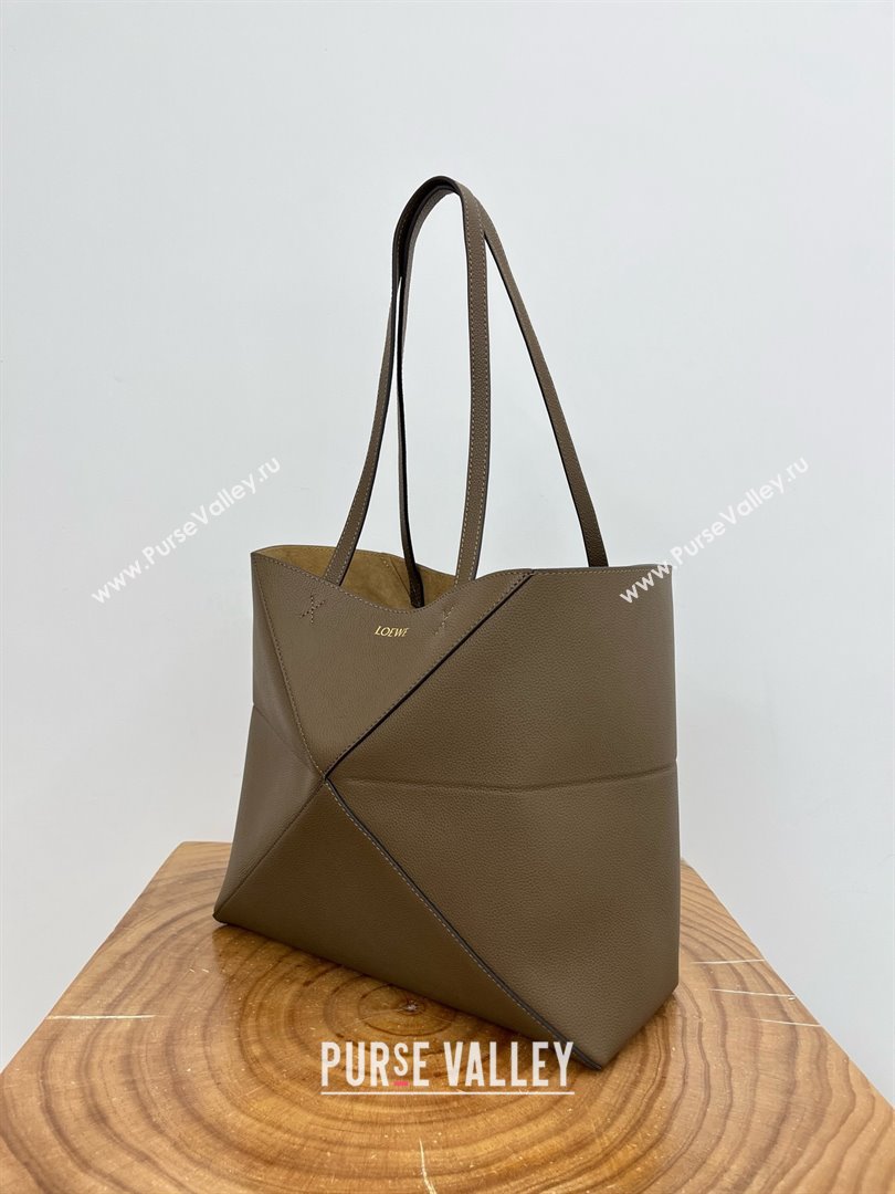 Loewe Medium Horizontal Puzzle Fold Tote in Soft Grained Calfskin Taupe 2025 (KK-25120606)