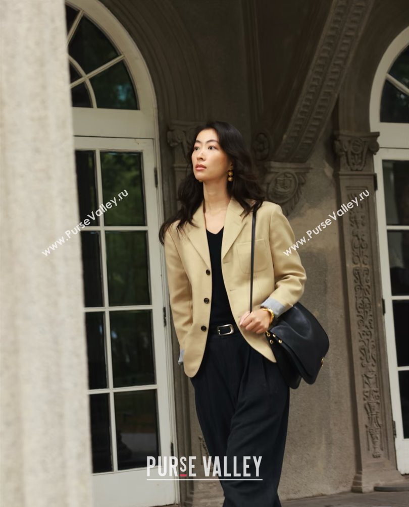 Celine Besace Soft Triomphe in Supple Shiny Lambskin 123632 Black 2025 (BL-25120902)