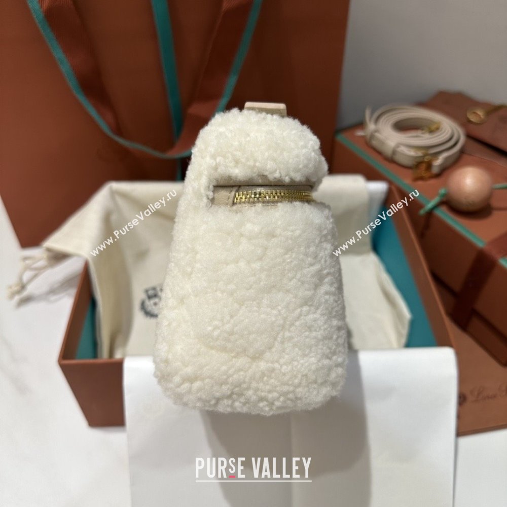 Loro Piana LP Extra Pocket Pouch L19 in Shearling Leather White 2025 (GYF-25122304)