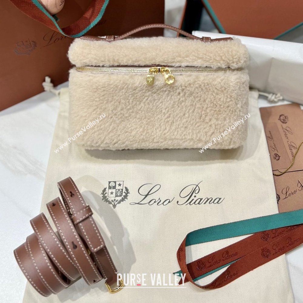 Loro Piana LP Extra Pocket Pouch L19 in Shearling Leather Beige 2025 (GYF-25122306)
